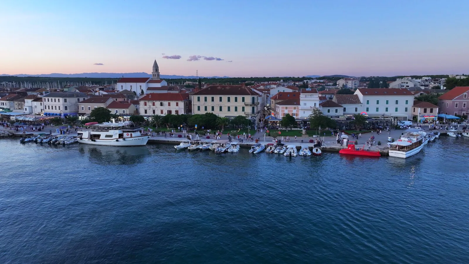Drone fotografija obale i lokacije